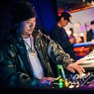 无码av免费网站
